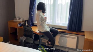 You cant share a bed with your stepsis and have a boner